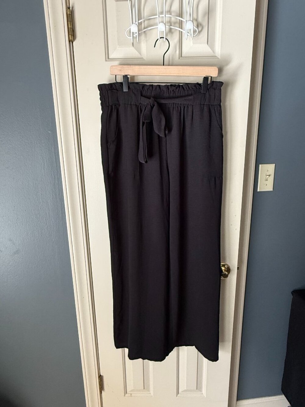 IWOLLENCE Black Paperbag Waist Wide Leg Pants XL NWT